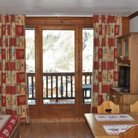 Cosy 4 Pers. Avec Balcon Et Wifi - Fr-1-263-392 Apartment Valloire