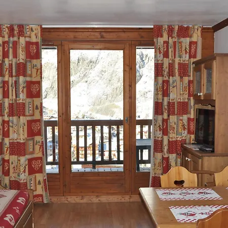 Cosy 4 Pers. Avec Balcon Et Wifi - Fr-1-263-392 Valloire